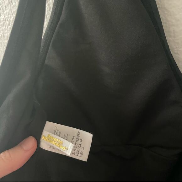 Sports Illustrated Plus Sized One Piece Black and White NWT - Picture 3 of 4